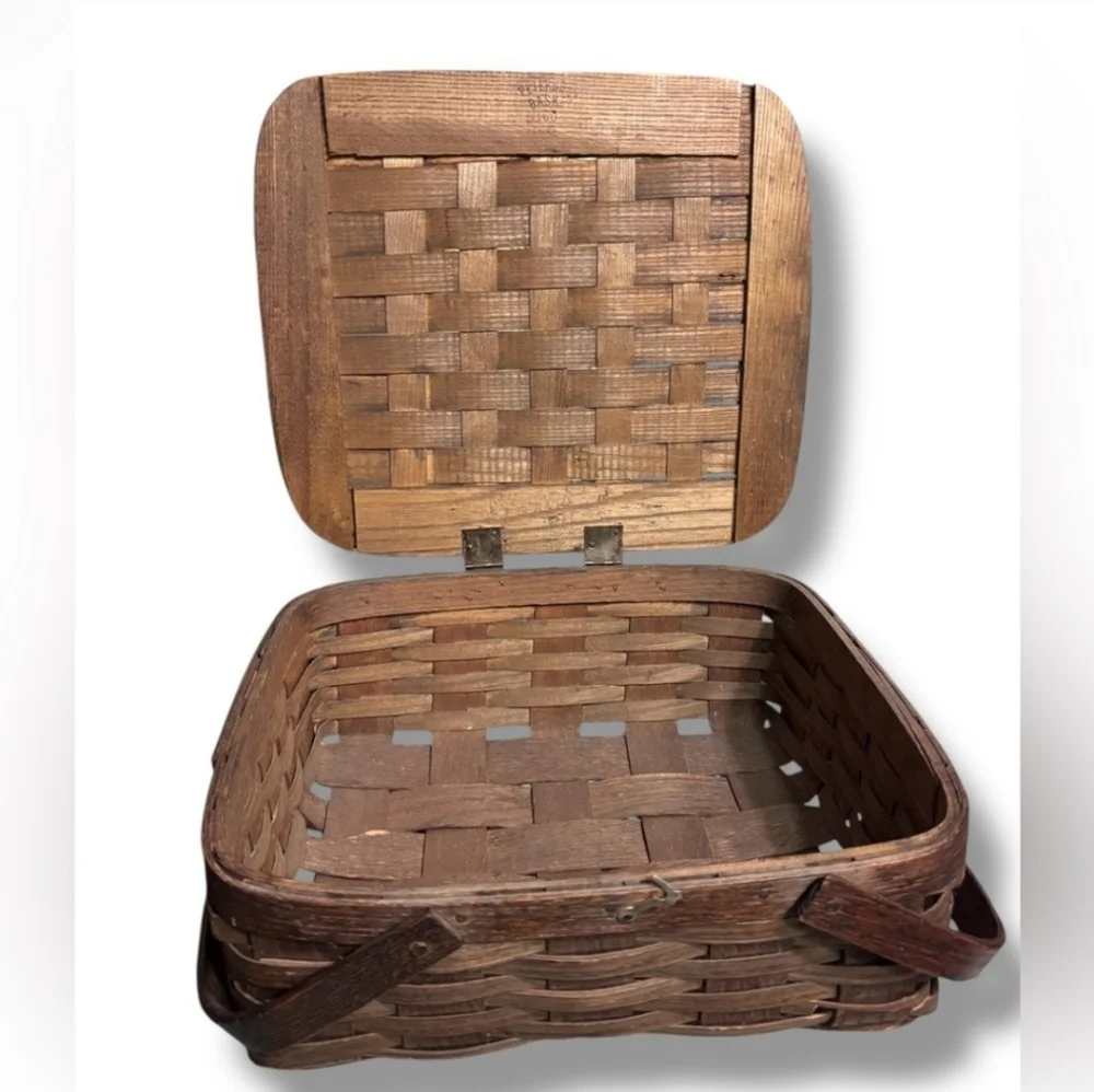PETERBORO BASKET CO. Woven Wood Flip Top Picnic Basket VINTAGE